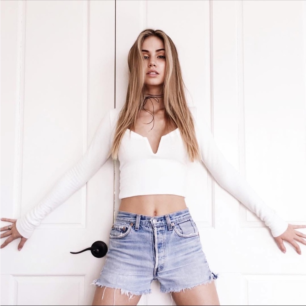 ARE YOU AM I Lilia Top - Picture 3 of 6